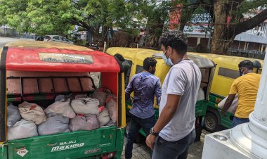 Tukxi autos distribute over 20,000 food packets, 4,000 kits in lockdown-hit Kochi