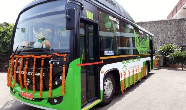 Governor of Chandigarh flags off the City’s First Ever Electric Bus by Ashok Leyland.