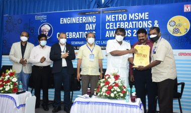 Milma receives Metro Mart MSME award.